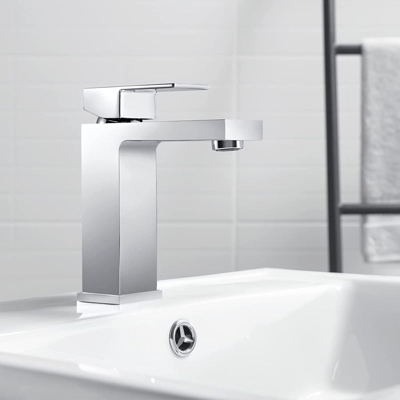 Evos Boutiques 4.3 in vessel sink faucet staged