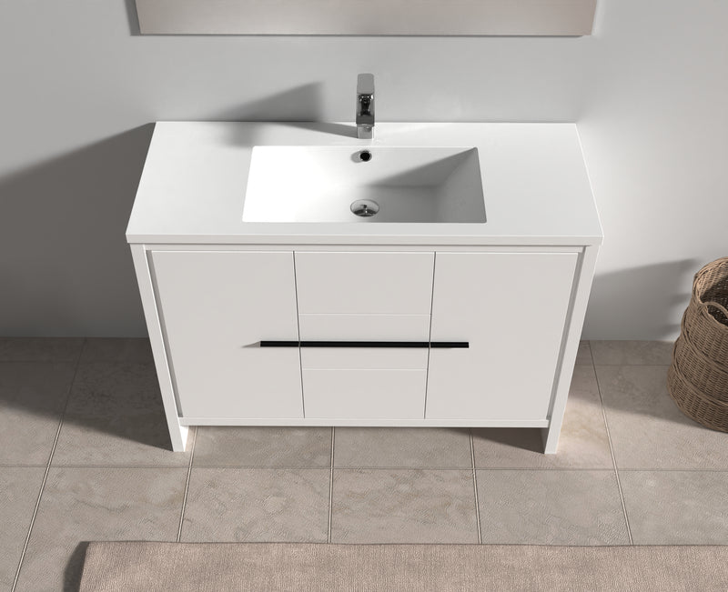 Evos Boutiques 47 in white vanity copy