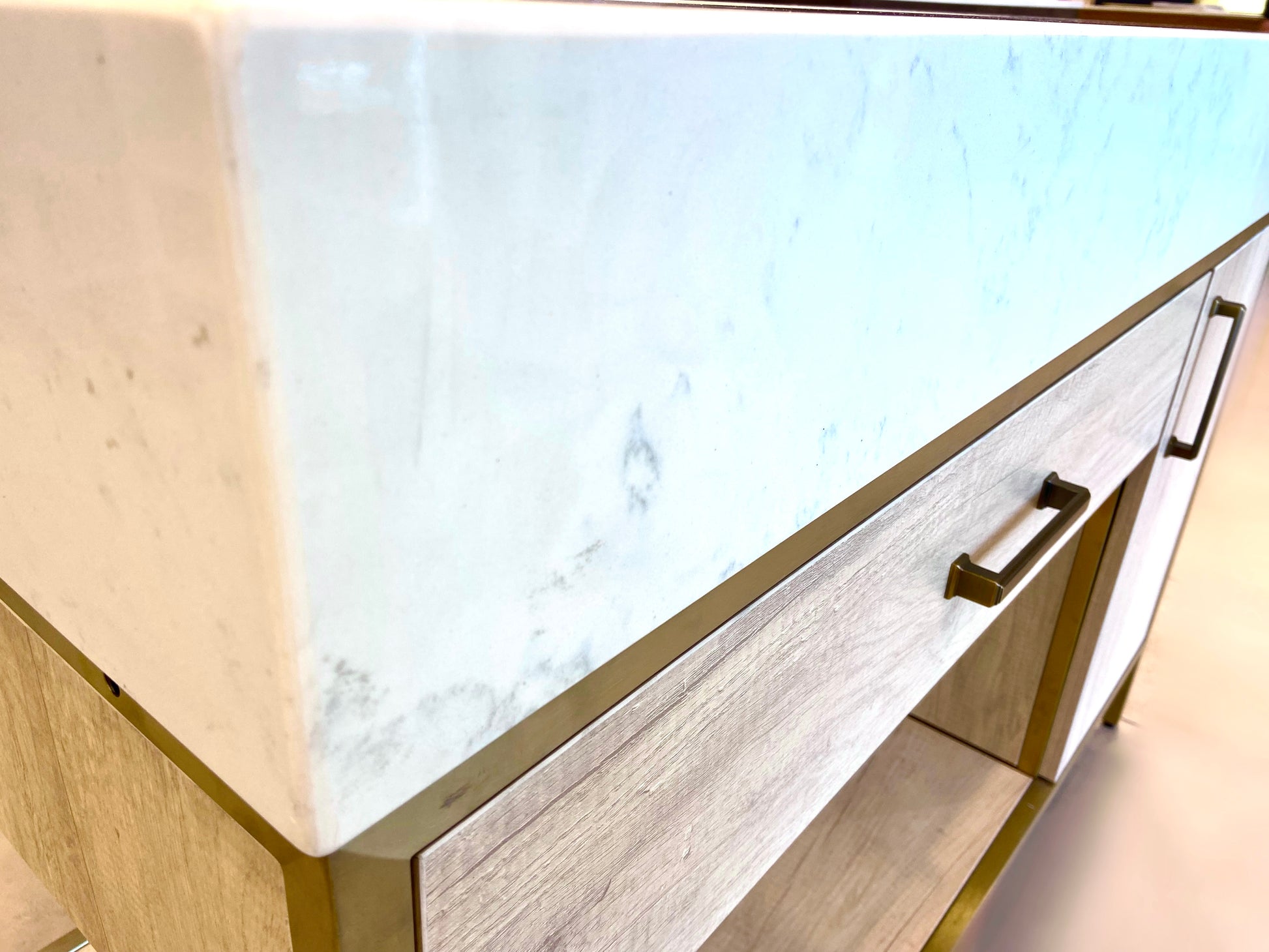 Evos Boutiques 48 in Italian Marble Vanity close up view