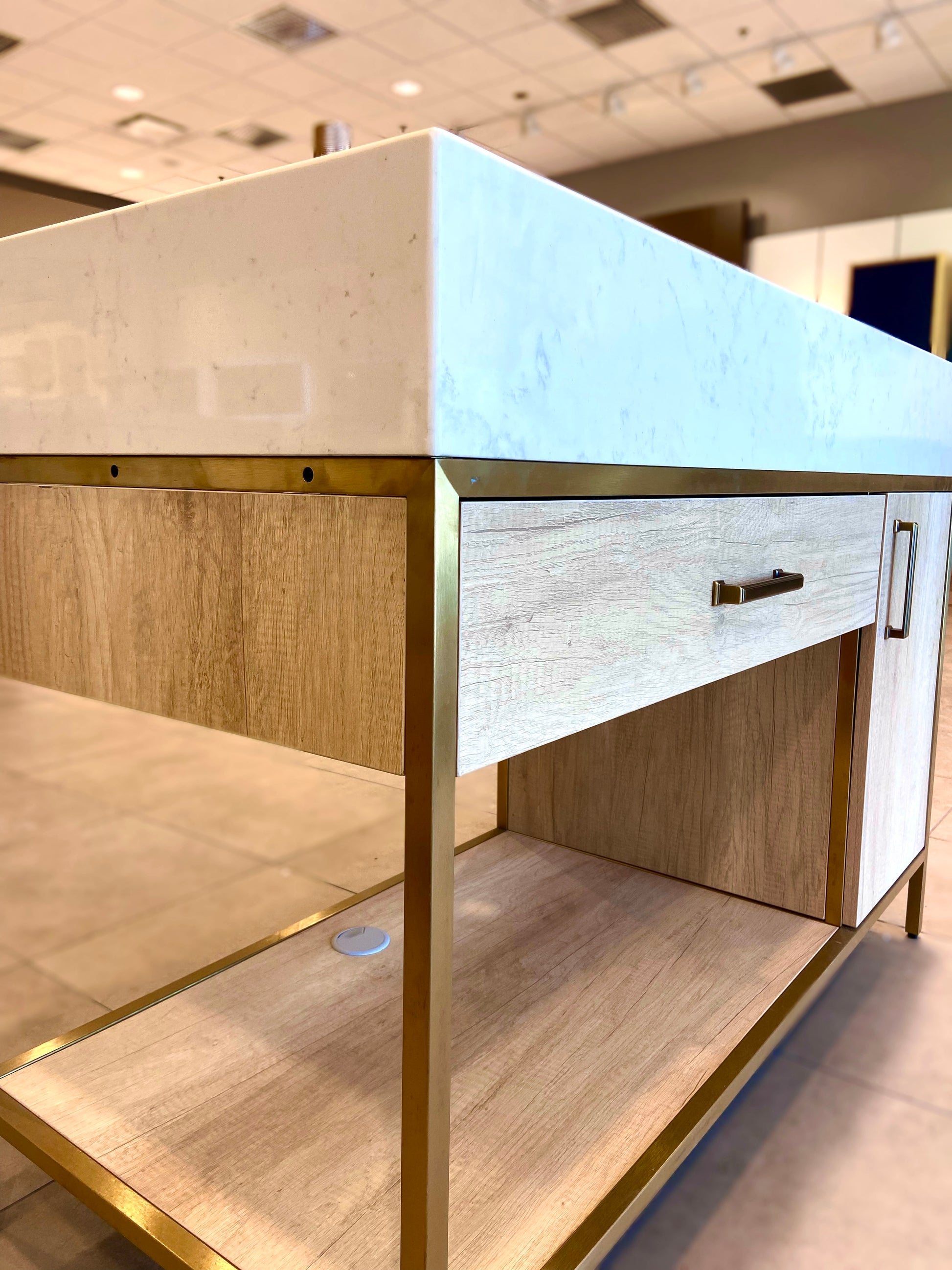 Evos Boutiques 48 in Italian Marble Vanity side view