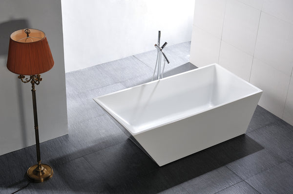 Evos Boutiques rectangular bathtub 67 x 31.5 x 23.5 in side view