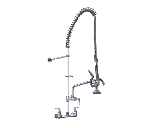 Kitchen Faucet with Pull Down Sprayer in Polished Chrome
