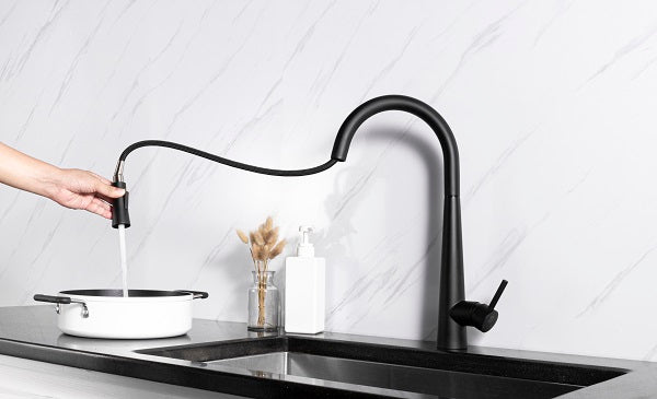 Sensor Touch Kitchen Faucet with pull down perfomance
